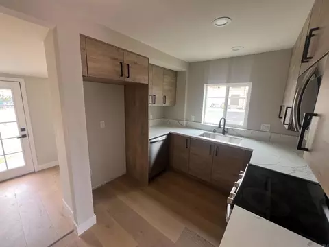 Kitchen - 1021 D St, Ramona, CA 92065 photo 4 of 5
