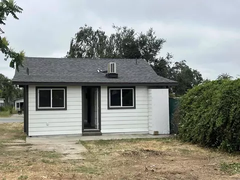 Exterior - 1021 D St, Ramona, CA 92065 photo 11 of 11