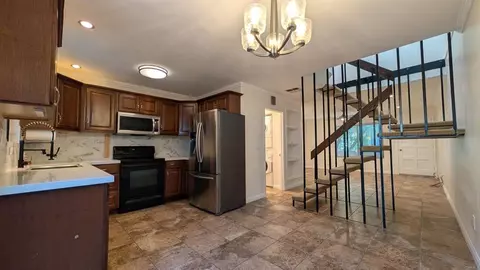 8021 Calle Fanita, Santee, CA 92071
