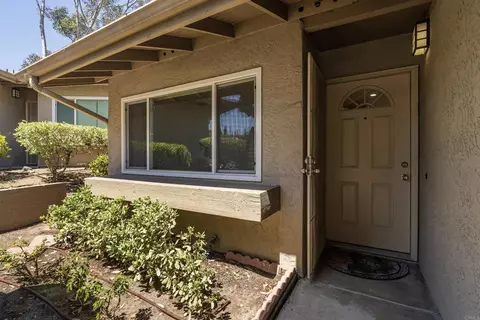 7000 Saranac St #54, La Mesa, CA 91942