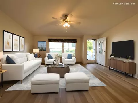 1285 E Washington Ave #20, El Cajon, CA 92019