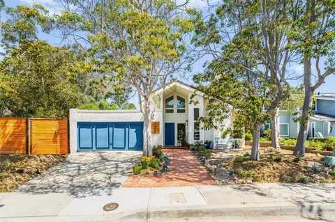 3432 Mount Ariane Dr, San Diego, CA 92111