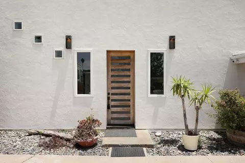 Exterior - 12953 Carriage Rd, Poway, CA 92064 photo 7 of 9