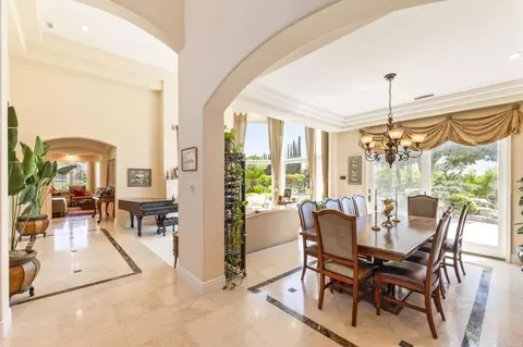 Dining - 14963 Huntington Gate Dr, Poway, CA 92064 photo 1 of 5