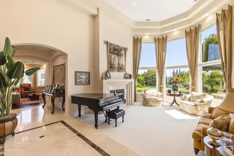 Living - 14963 Huntington Gate Dr, Poway, CA 92064 photo 1 of 6
