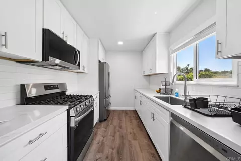 1913 Ensenada St, Lemon Grove, CA 91945