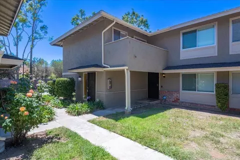 987 Amistad Pl #D, El Cajon, CA 92019