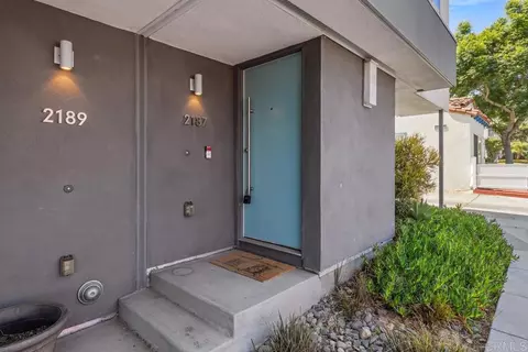 2187 Catalina #1, San Diego, CA 92107