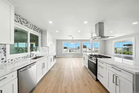 275 S Worthington St # 46, Spring Valley, CA 91977