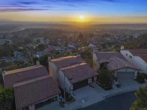 5968 Caminito De La Taza, San Diego, CA 92120