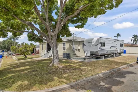 5882 Schuyler St, San Diego, CA 92139