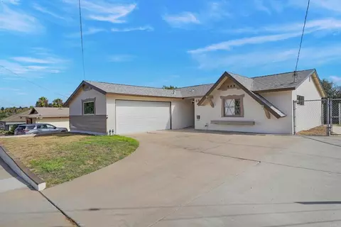 484 Hale St, Chula Vista, CA 91910