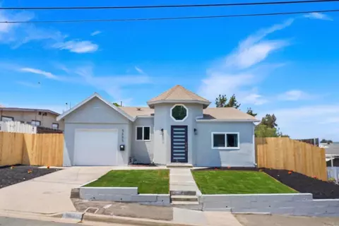 5885 Lynn St, San Diego, CA 92105