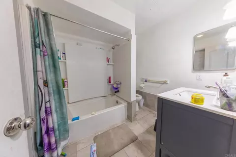 Bath - 1109 E Lexington, El Cajon, CA 92019 photo 1 of 6