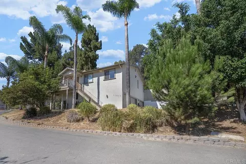 11837 Taia Ln, Lakeside, CA 92040
