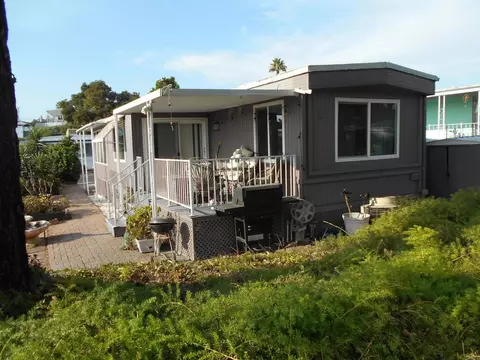 2003 Bayview Hts Dr #70, San Diego, CA 92105