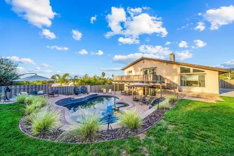 4120 Country Trl, Bonita, CA 91902