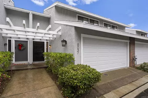 8037 Caminito Mallorca, La Jolla, CA 92037