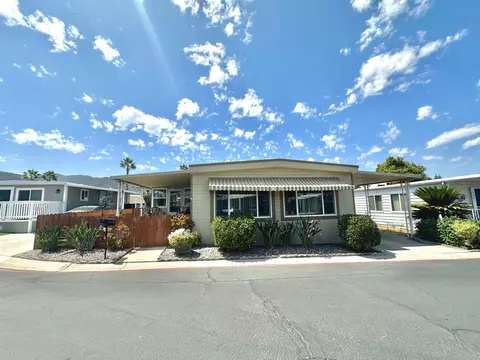 8301 Mission Gorge Rd #325, Santee, CA 92071