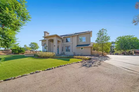 2173 Twisted Oak Ln, Alpine, CA 91901