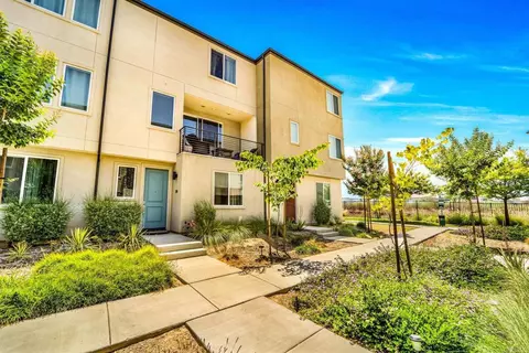 5280 Beachfront Cv #239, San Diego, CA 92154
