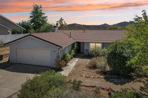 23833 Gymkhana Rd, Ramona, CA 92065