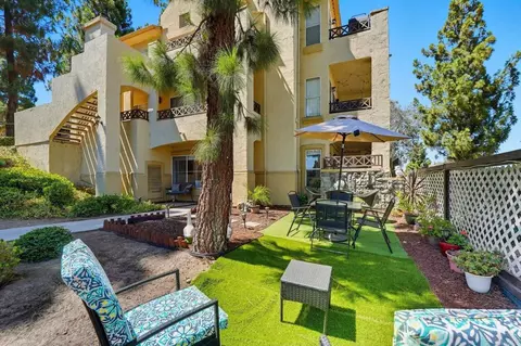 2083 Lakeridge Cir #104, Chula Vista, CA 91913