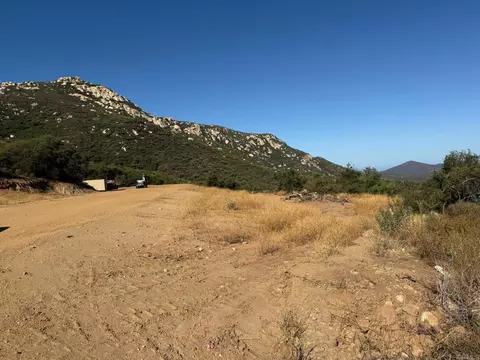2413 Oak Valley Trl, Jamul, CA 91935 photo 31