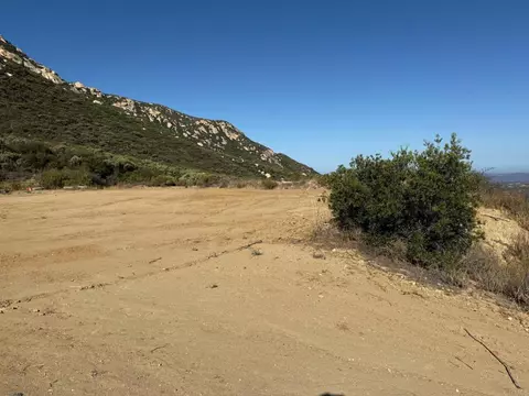 2413 Oak Valley Trl, Jamul, CA 91935 photo 25