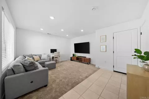 2252 Acara Cir, San Diego, CA 92154