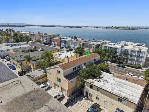 3843 Riviera Dr #1, San Diego, CA 92109