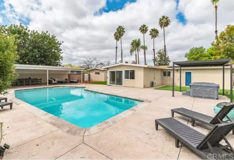 9903 Lindo Lake Pl, Lakeside, CA 92040