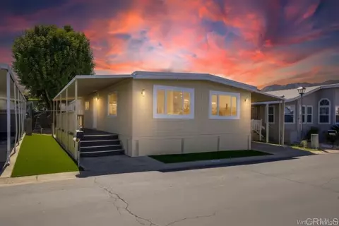 8301 Mission Gorge Rd #208, Santee, CA 92071