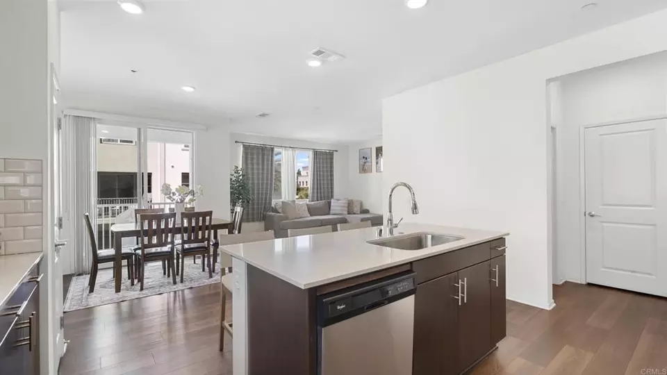 Kitchen - 1270 Paseo Seabreeze #26, San Diego, CA 92154 photo 3 of 4