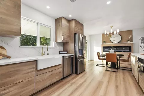 6802 Maury Dr, San Diego, CA 92119