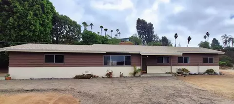 10979 Skywood Dr, El Cajon, CA 92020