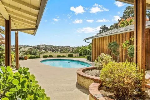 5610 San Miguel Rd, Bonita, CA 91902