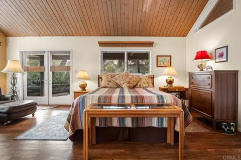 Bedroom - 1088 Shasta Way, Boulevard, CA 91905 photo 2 of 5