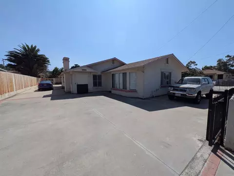 2130 E 8th St, National City, CA 91950