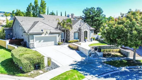 2790 Silver Oak Ct, Chula Vista, CA 91914