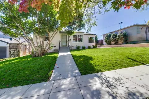 3777 Poe St, San Diego, CA 92107