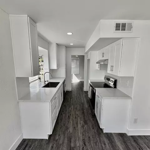 7007 Appian Dr #B, San Diego, CA 92139