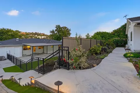 3370 Par Dr, La Mesa, CA 91941