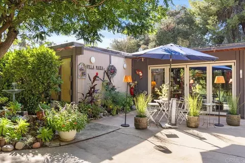 3216 Fair Oaks Ln, Spring Valley, CA 91978