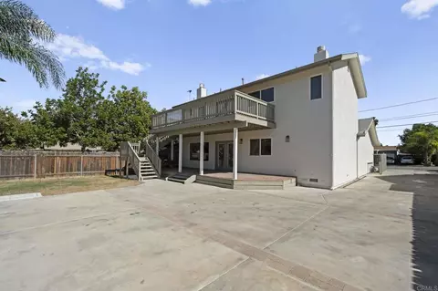868 Pearl Pl, El Cajon, CA 92020