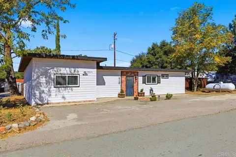 Exterior - 29824 Oak Dr, Campo, CA 91906 photo 5 of 17