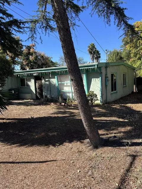696 Garfield Ave, El Cajon, CA 92020