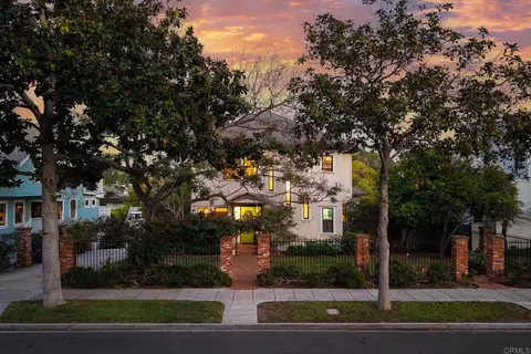 557 A Ave, Coronado, CA 92118