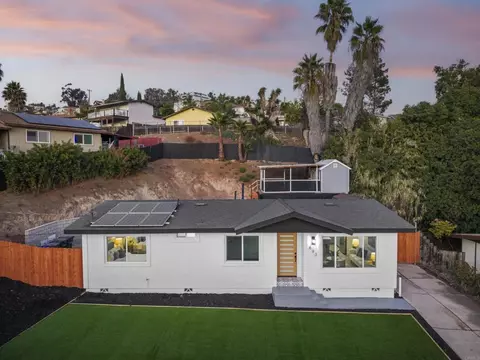 893 Galopago St, Spring Valley, CA 91977