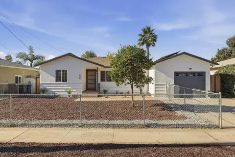 629 Goldenrod St, Escondido, CA 92027